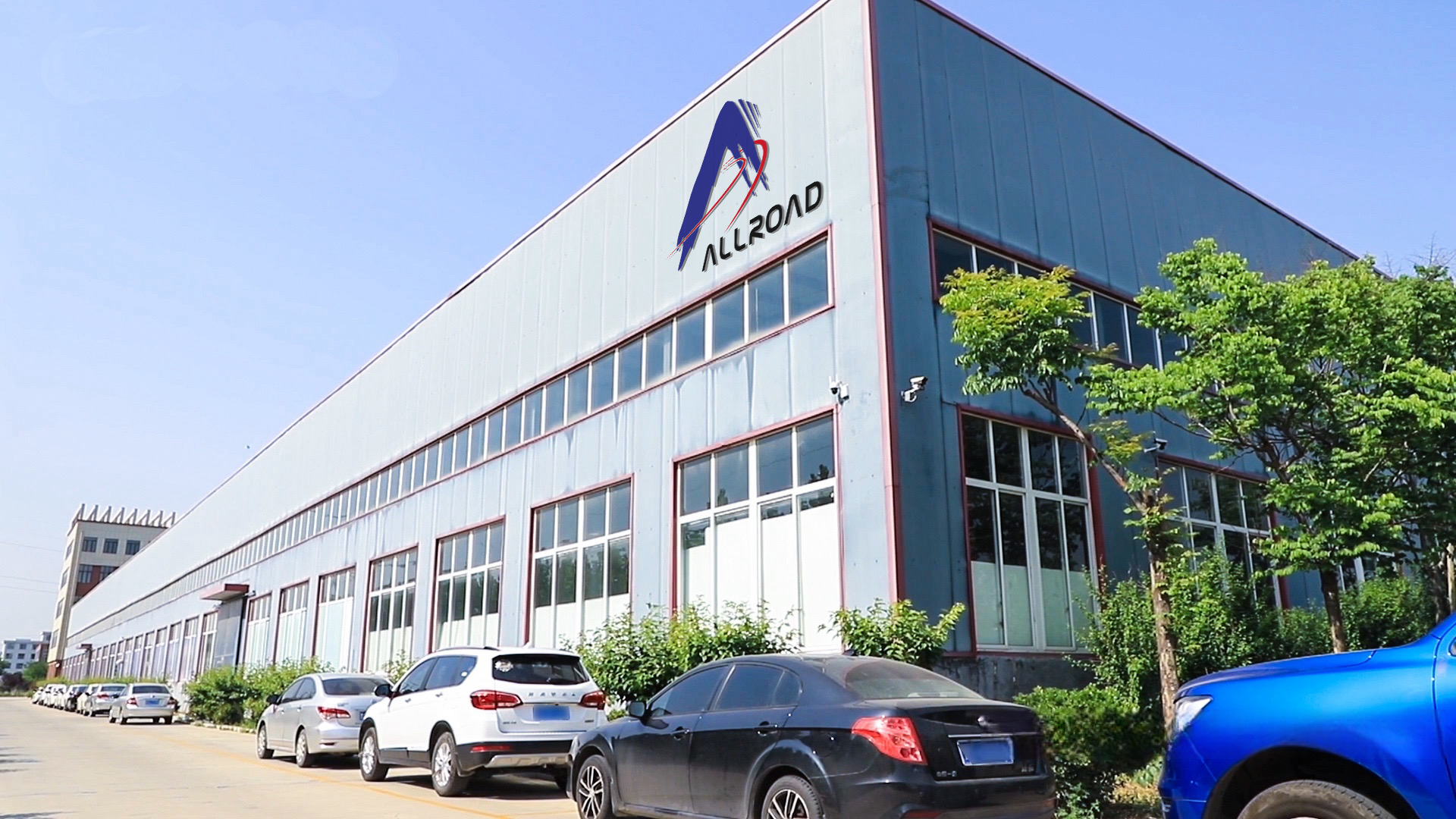 ピックアップトラックキャンピングカー工場