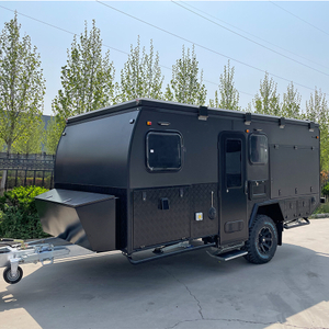 کاروان کمپینگ لوکس چین با مبل U شکل