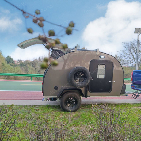 Teardrop Camper Off Road ตัวอย่างรถพ่วงขนาดเล็กที่กำหนดเองสำหรับการเดินทาง